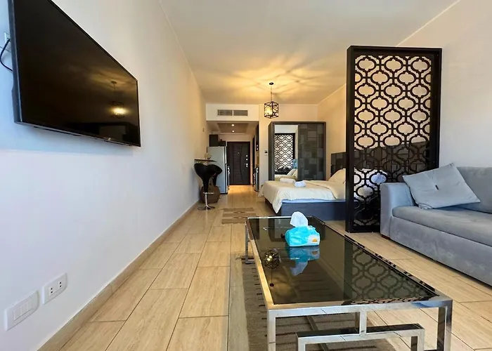 Golden Aldau Heights 1019 Apartment *